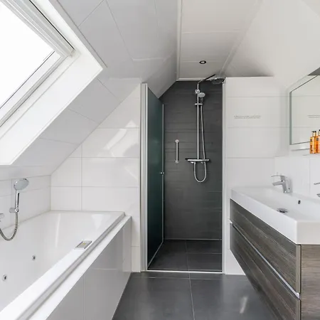 Villapark Kamperfoelie 67 德科赫